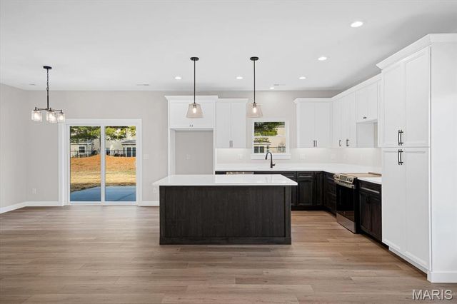 1835 Carrington Way, Swansea, IL 62226
