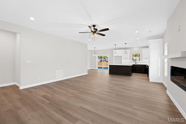 1835 Carrington Way, Swansea, IL 62226