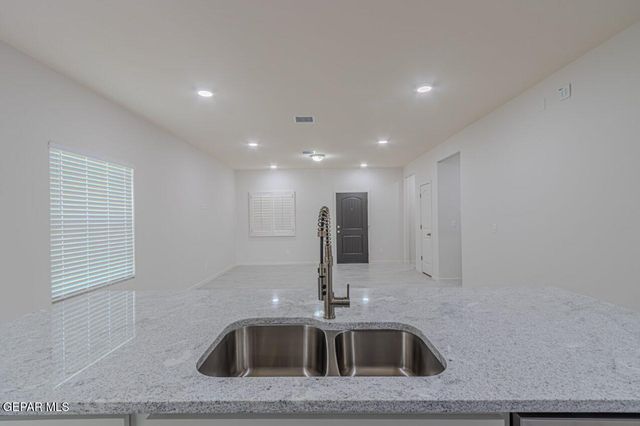 1217 Irish Summer, El Paso, TX 79928