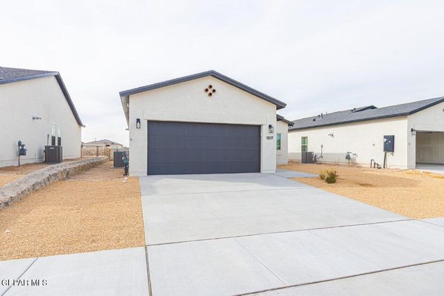 1217 Irish Summer, El Paso, TX 79928