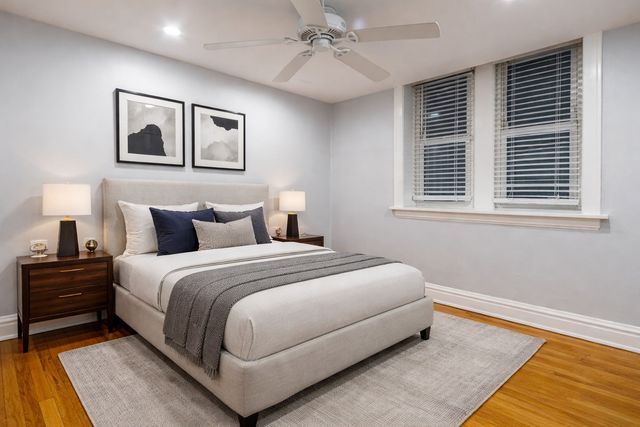 7346 Lake Street GW, River Forest, IL 60305