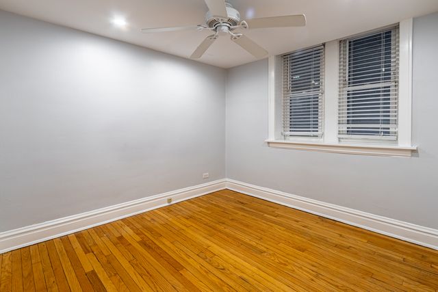 7346 Lake Street GW, River Forest, IL 60305