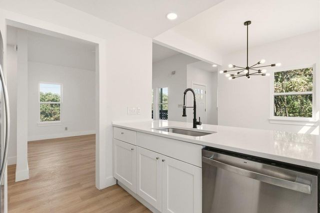 814 W Mary ST 2-B, Austin, TX 78704