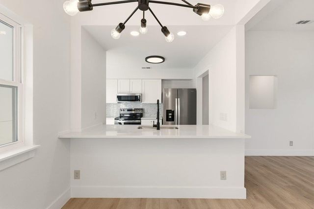 814 W Mary ST 2-B, Austin, TX 78704