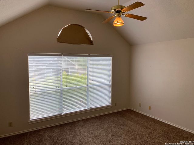 5862 SPRING CROSSING, San Antonio, TX 78247