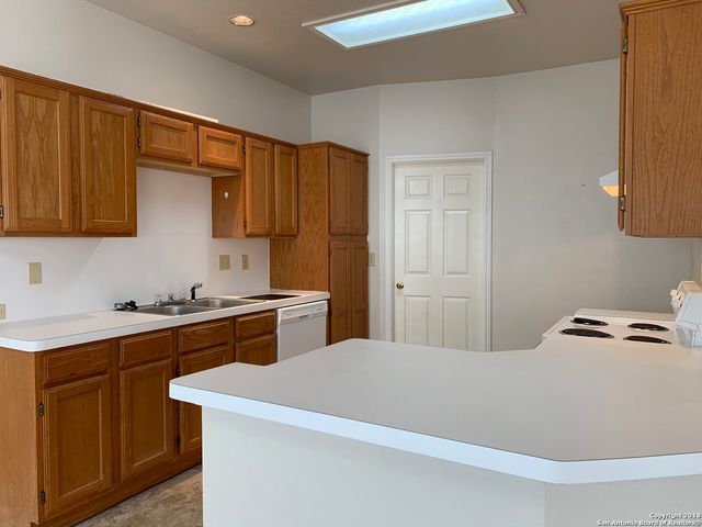 5862 SPRING CROSSING, San Antonio, TX 78247