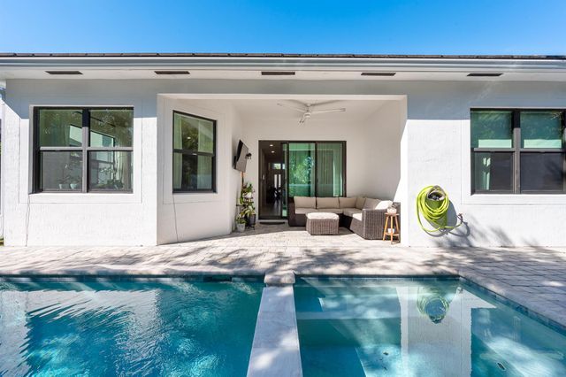 7284 Estero Drive, Lake Worth, FL 33463