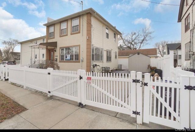 102-64 188th Street, Hollis, NY 11423