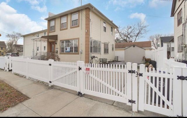 102-64 188th Street, Hollis, NY 11423