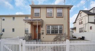 102-64 188th Street, Hollis, NY 11423