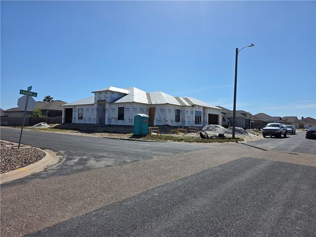 15902 Cozumel Dr, Corpus Christi, TX 78418