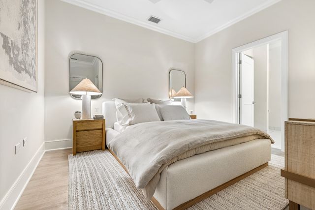 835 Lake Street 410, Oak Park, IL 60301