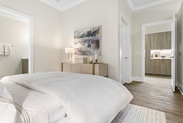 835 Lake Street 410, Oak Park, IL 60301