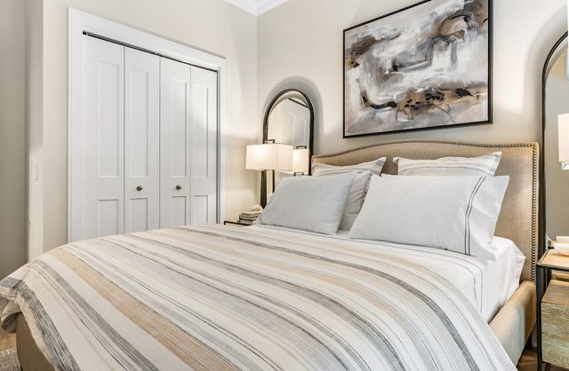 835 Lake Street 410, Oak Park, IL 60301