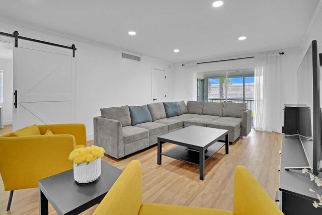 1210 Sugar Sands Drive 243, Singer Island, FL 33404