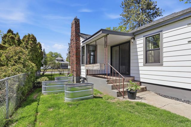 3917 S Grand Blvd, Spokane, WA 99203