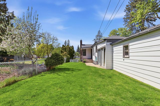 3917 S Grand Blvd, Spokane, WA 99203
