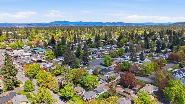 3917 S Grand Blvd, Spokane, WA 99203
