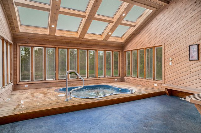 501 Eagle Court, Valparaiso, IN 46383