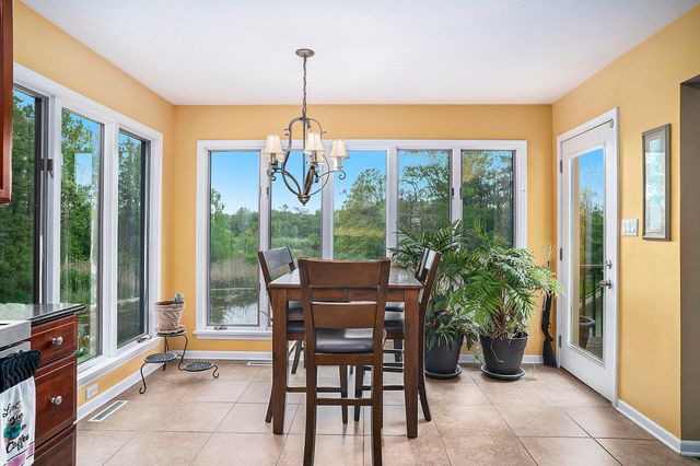 501 Eagle Court, Valparaiso, IN 46383