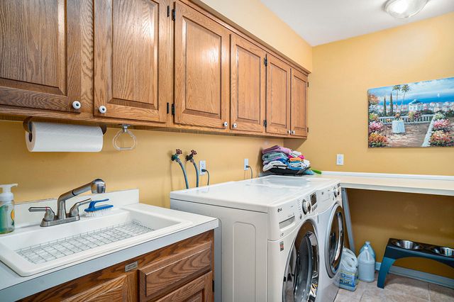 501 Eagle Court, Valparaiso, IN 46383