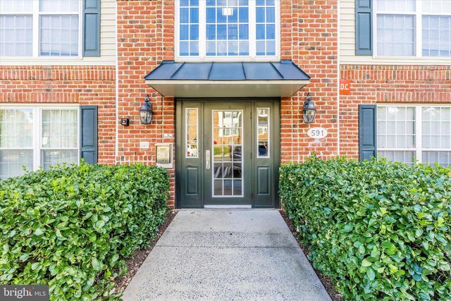 591 CAWLEY DR #1-3D, Frederick, MD 21703