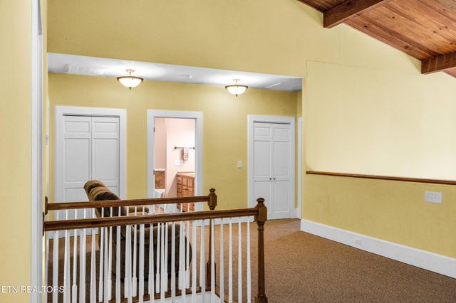 128 Rafter Rd, Tellico Plains, TN 37385