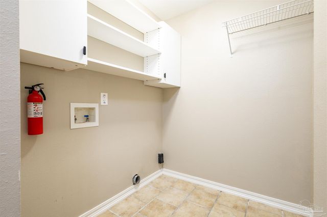 5534 Berrybrook Cr, Pace, FL 32571