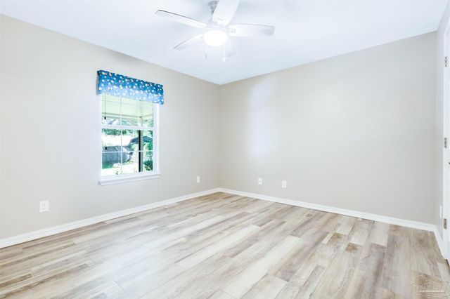 5534 Berrybrook Cr, Pace, FL 32571