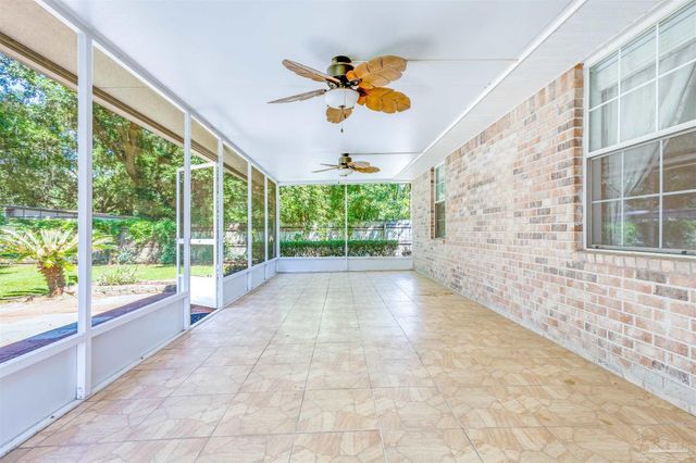 5534 Berrybrook Cr, Pace, FL 32571