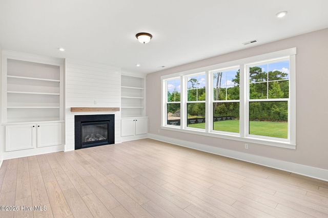 1004 Fawn Valley Way, Wilmington, NC 28409