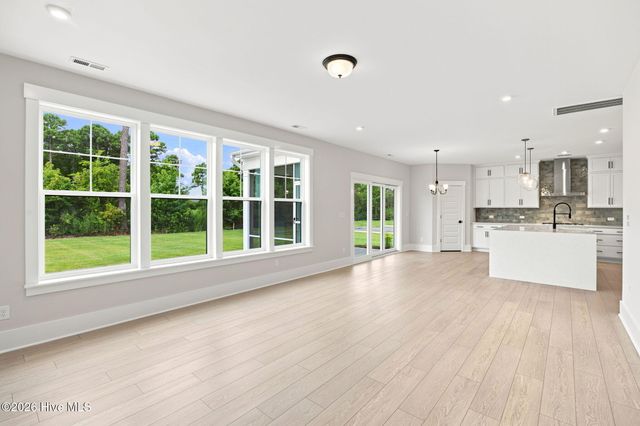 1004 Fawn Valley Way, Wilmington, NC 28409