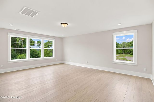 1004 Fawn Valley Way, Wilmington, NC 28409