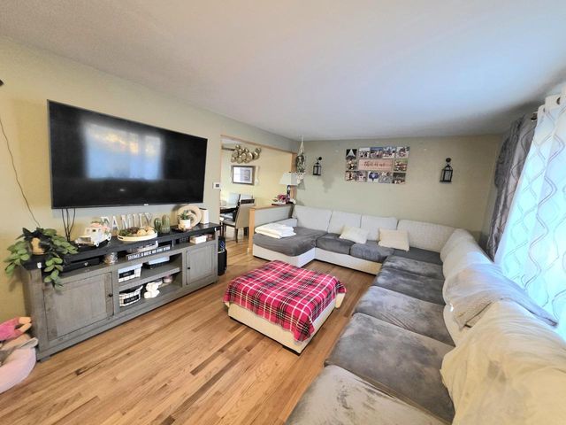 3717 S 95th STREET, Milwaukee, WI 53228