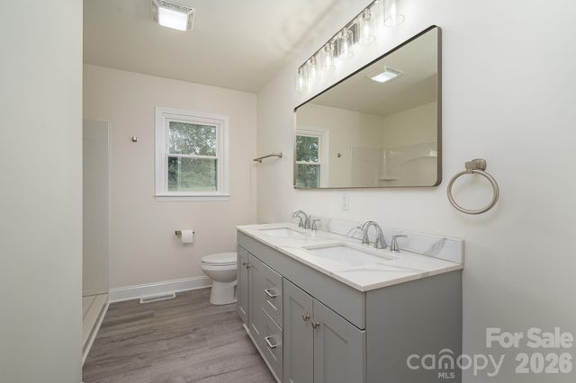 1081 Redleaf Trail, Lincolnton, NC 28092