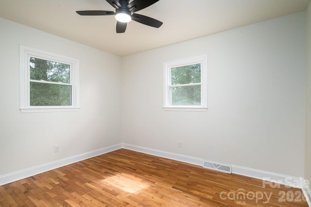 1081 Redleaf Trail, Lincolnton, NC 28092