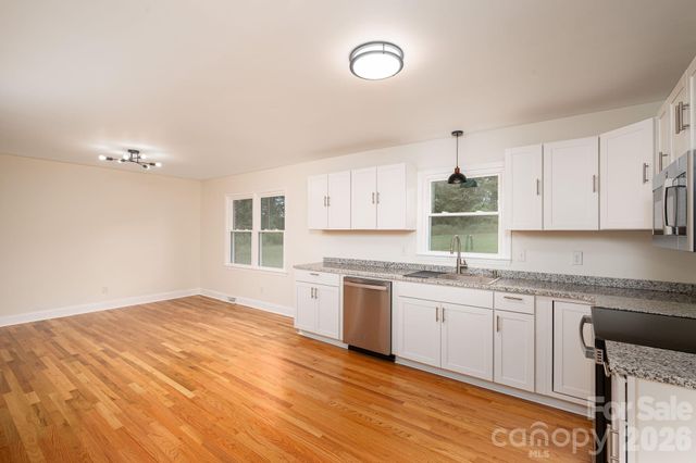 1081 Redleaf Trail, Lincolnton, NC 28092