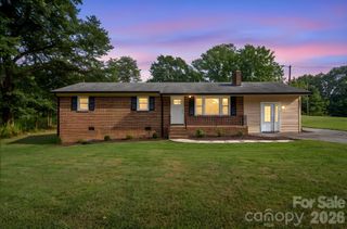 1081 Redleaf Trail, Lincolnton, NC 28092