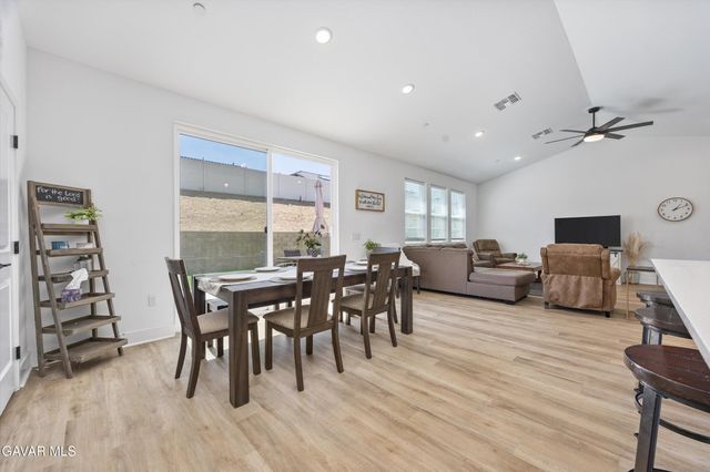 212 Artina Court, Tehachapi, CA 93561