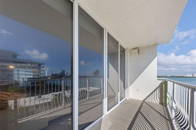 10350 W Bay Harbor Dr 5E, Bay Harbor Islands, FL 33154