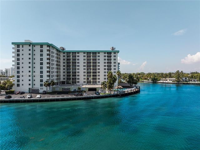 10350 W Bay Harbor Dr 5E, Bay Harbor Islands, FL 33154