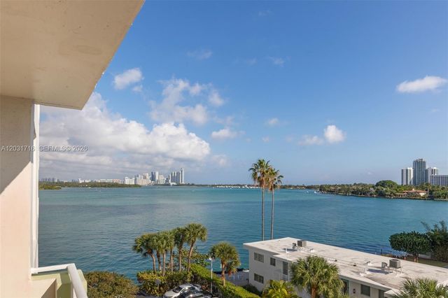 10350 W Bay Harbor Dr 5E, Bay Harbor Islands, FL 33154