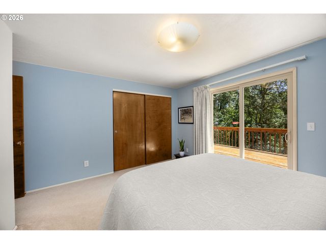 3128 Se TIMBERLAKE Dr, Hillsboro, OR 97123