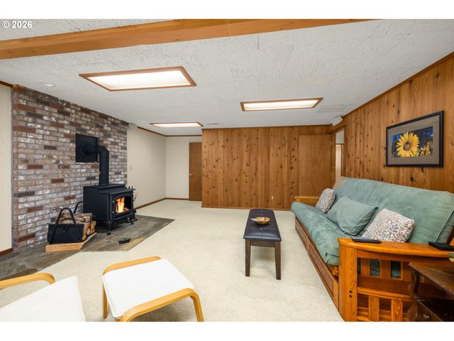 3128 Se TIMBERLAKE Dr, Hillsboro, OR 97123