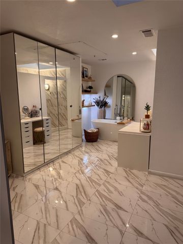 6332 Southpoint Drive, Dallas, TX 75248