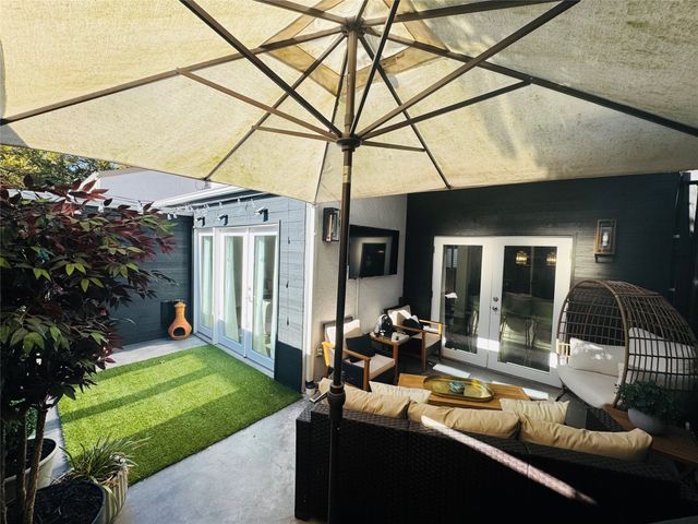 6332 Southpoint Drive, Dallas, TX 75248