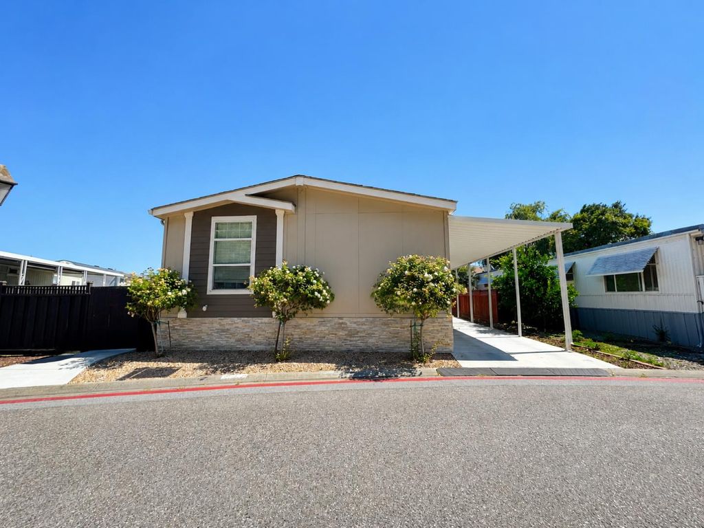6130 Monterey Highway 124, San Jose, CA 95138