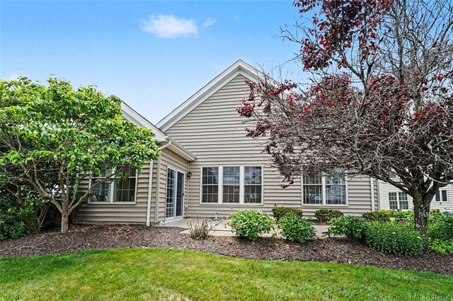 533 Pioneer Ln, New Sewickley Twp, PA 15042