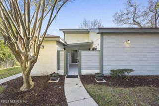 103 N COURAGEOUS Court, 103, Jacksonville, FL 32233