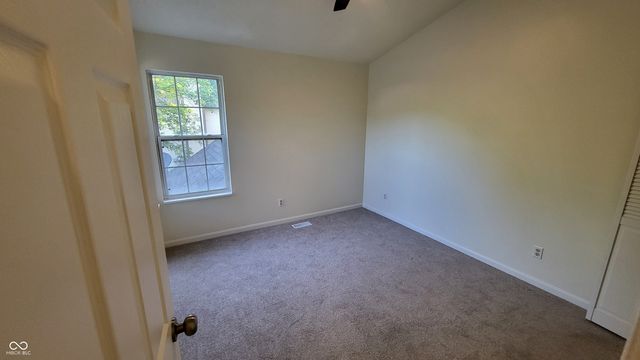 11539 Hidden Bay, Indianapolis, IN 46236